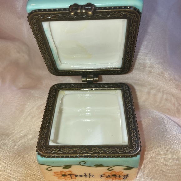 NEW TOOTH FAIRY CERAMIC TRINKET BOX - UNSIGNED  - NEW WITHOUT TAG - Picture 10 of 10